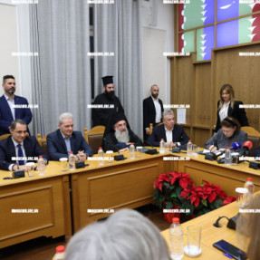 ΣΤΟ ΗΡΑΚΛΕΙΟ Ο ΚΥΡΙΑΚΟΣ ΜΗΤΣΟΤΑΚΗΣ