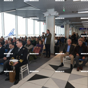 ΠΑΡΆΔΟΣΗ ΠΑΡΑΛΑΒΗ ΣΤΟ ΑΕΡΟΔΡΌΜΙΟ ΗΡΑΚΛΕΊΟΥ
