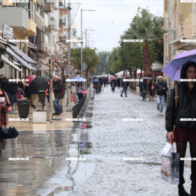 ΜΕΙΩΜΕΝΗ ΚΙΝΗΣΗ ΣΤΗΝ ΑΓΟΡΑ