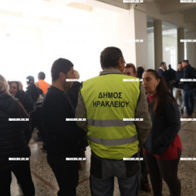 ΣΤΑ ΔΙΚΑΣΤΗΡΙΑ ΟΙ ΣΥΜΒΑΣΙΟΥΧΟΙ ΤΟΥ ΔΗΜΟΥ