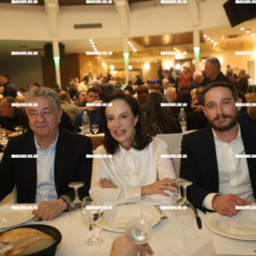 ΚΟΠΗ ΠΙΤΑΣ ΠΑΣΟΚ
