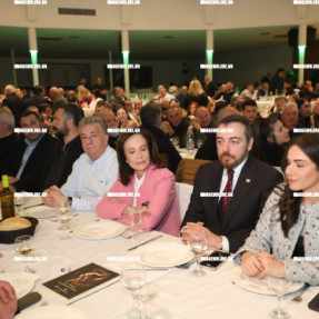 ΚΟΠΗ ΠΙΤΑΣ ΠΑΣΟΚ