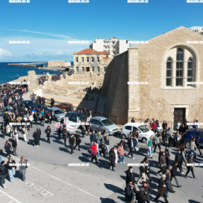 ΑΕΡΟΦΩΤΟΓΡΑΦΙΕΣ ΑΠΟ ΤΗ ΣΥΓΚΕΝΤΡΩΣΗ ΓΙΑ ΤΑ ΤΕΜΠΗ