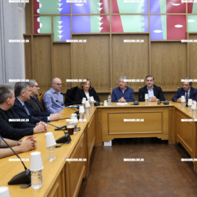 ΥΠΟΓΡΑΦΗ ΣΥΜΒΑΣΗΣ ΠΕΡΙΦΕΡΕΙΑΣ - ΕΚΠΑΙΔΕΥΤΙΚΩΝ ΚΑΙ ΕΡΕΥΝΗΤΙΚΩΝ ΙΔΡΥΜΑΤΩΝ ΚΡΗΤΗΣ