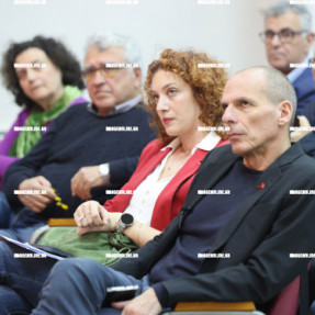 ΟΜΙΛΙΑ ΒΑΡΟΥΦΑΚΗ ΣΤΟ ΕΡΓΑΤΙΚΟ ΚΕΝΤΡΟ