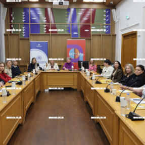 ΣΥΣΚΕΨΗ ΓΙΑ ΤΗΝ ΕΠΙΤΡΟΠΗ ΙΣΟΤΗΤΑΣ
