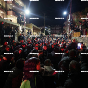 ΦΙΛΑΘΛΟΙ ΤΟΥ ΟΦΗ ΣΤΟ ΚΕΝΤΡΟ ΓΙΑ ΕΜΨΥΧΩΣΗ ΤΗΣ ΟΜΑΔΑΣ