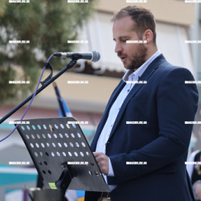 ΚΑΤΑΘΕΣΗ ΣΤΕΦΑΝΩΝ