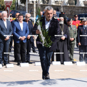 ΚΑΤΑΘΕΣΗ ΣΤΕΦΑΝΩΝ