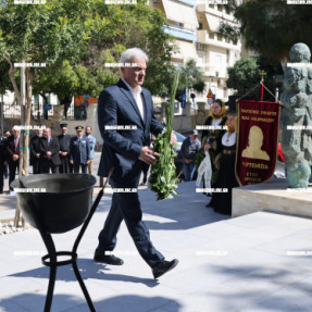 ΚΑΤΑΘΕΣΗ ΣΤΕΦΑΝΩΝ