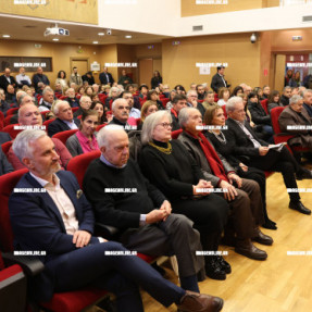 ΒΡΑΒΕΙΟ ΗΘΙΚΗΣ ΤΑΞΕΩΣ ΑΠΟ ΤΟ ΔΗΜΟ ΗΡΑΚΛΕΙΟΥ ΣΤΟ ΜΗΝΑ ΜΑΥΡΟΕΙΔΗ