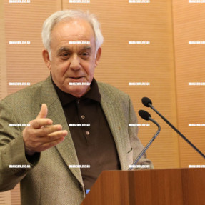 ΒΡΑΒΕΙΟ ΗΘΙΚΗΣ ΤΑΞΕΩΣ ΑΠΟ ΤΟ ΔΗΜΟ ΗΡΑΚΛΕΙΟΥ ΣΤΟ ΜΗΝΑ ΜΑΥΡΟΕΙΔΗ