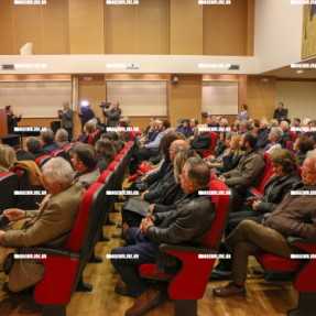 ΒΡΑΒΕΙΟ ΗΘΙΚΗΣ ΤΑΞΕΩΣ ΑΠΟ ΤΟ ΔΗΜΟ ΗΡΑΚΛΕΙΟΥ ΣΤΟ ΜΗΝΑ ΜΑΥΡΟΕΙΔΗ