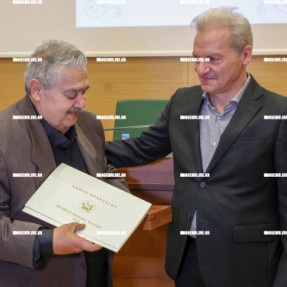 ΒΡΑΒΕΙΟ ΗΘΙΚΗΣ ΤΑΞΕΩΣ ΑΠΟ ΤΟ ΔΗΜΟ ΗΡΑΚΛΕΙΟΥ ΣΤΟ ΜΗΝΑ ΜΑΥΡΟΕΙΔΗ