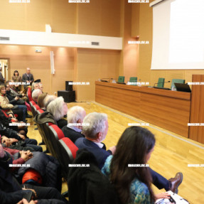 ΒΡΑΒΕΙΟ ΗΘΙΚΗΣ ΤΑΞΕΩΣ ΑΠΟ ΤΟ ΔΗΜΟ ΗΡΑΚΛΕΙΟΥ ΣΤΟ ΜΗΝΑ ΜΑΥΡΟΕΙΔΗ