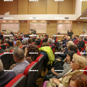 ΒΡΑΒΕΙΟ ΗΘΙΚΗΣ ΤΑΞΕΩΣ ΑΠΟ ΤΟ ΔΗΜΟ ΗΡΑΚΛΕΙΟΥ ΣΤΟ ΜΗΝΑ ΜΑΥΡΟΕΙΔΗ