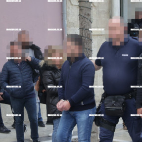 ΚΟΣΜΟΣ ΣΤΑ ΔΙΚΑΣΤΗΡΙΑ ΓΙΑ ΤΗΝ ΑΠΟΛΟΓΙΑ ΤΟΥ 29 ΧΡΟΝΟΥ