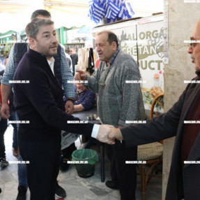 ΕΠΙΣΚΕΨΗ ΑΝΔΡΟΥΛΑΚΗ ΣΤΗΝ ΑΓΟΡΑ