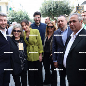 ΕΠΙΣΚΕΨΗ ΑΝΔΡΟΥΛΑΚΗ ΣΤΗΝ ΑΓΟΡΑ