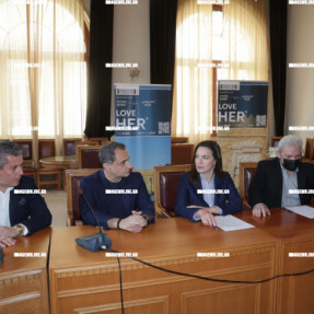 ΥΠΟΓΡΑΦΗ ΣΥΜΒΑΣΗΣ ΤΟΥ ΔΗΜΟΥ ΗΡΑΚΛΕΙΟΥ ΜΕ ΤΗΝ ΥΠΟΥΡΓΟ ΤΟΥΡΙΣΜΟΥ ΟΛΓΑ ΚΕΦΑΛΟΓΙΑΝΝΗ