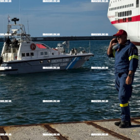 ΑΥΤΟΚΙΝΗΤΟ ΕΠΕΣΕ ΣΤΟ ΛΙΜΑΝΙ ΗΡΑΚΛΕΙΟΥ