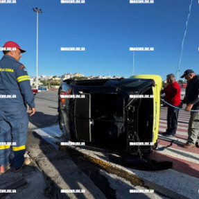 ΑΥΤΟΚΙΝΗΤΟ ΕΠΕΣΕ ΣΤΟ ΛΙΜΑΝΙ ΗΡΑΚΛΕΙΟΥ