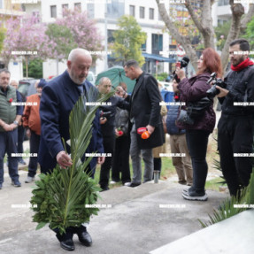 ΕΡΓΑΤΙΚΗ ΠΡΩΤΟΜΑΓΙΑ