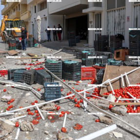 ΠΤΩΣΗ ΜΠΑΛΚΟΝΙΟΥ ΣΤΑ ΚΑΜΙΝΙΑ