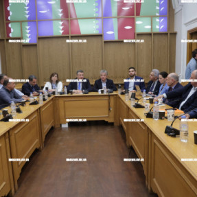 ΕΠΙΣΚΕΨΗ ΤΖΙΤΖΙΚΩΣΤΑ ΣΤΗΝ ΠΕΡΙΦΕΡΕΙΑ
