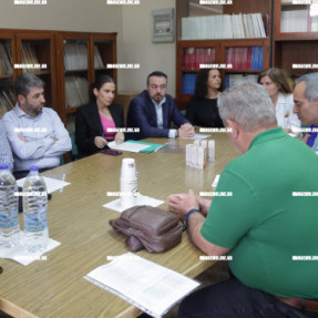 ΕΠΙΣΚΕΨΗ ΝΙΚΟΥ ΑΝΔΡΟΥΛΑΚΗ ΣΤΟ ΒΕΝΙΖΕΛΕΙΟ