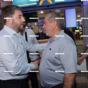 Ο ΝΙΚΟΣ ΑΝΔΡΟΥΛΑΚΗΣ ΣΤΑ ΚΑΜΙΝΙΑ