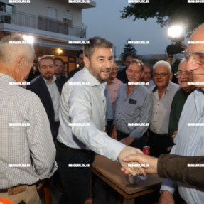 Ο ΝΙΚΟΣ ΑΝΔΡΟΥΛΑΚΗΣ ΣΤΑ ΚΑΜΙΝΙΑ