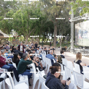 ΦΙΛΑΘΛΟΙ ΤΟΥ ΟΦΗ ΣΤΟ ΠΑΡΚΟ ΤΟΥ ΓΕΩΡΓΙΑΔΗ ΒΛΕΠΟΥΝ ΤΟΝ ΤΕΛΙΚΟ ΚΥΠΕΛΛΟΥ