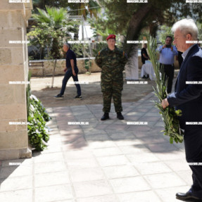 ΚΑΤΑΘΕΣΗ ΣΤΕΦΑΝΩΝ ΓΙΑ ΤΟΥΣ 62 ΜΑΡΤΥΡΕΣ