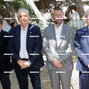 ΚΑΤΑΘΕΣΗ ΣΤΕΦΑΝΩΝ ΓΙΑ ΤΟΥΣ 62 ΜΑΡΤΥΡΕΣ