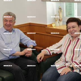 ΕΠΙΣΚΕΨΗ ΜΕΝΔΩΝΗ ΣΤΗΝ ΠΕΡΙΦΕΡΕΙΑ