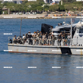 ΣΤΗΝ ΑΓΙΑ ΓΑΛΗΝΗ ΟΙ ΜΕΤΑΝΑΣΤΕΣ ΠΟΥ ΒΡΕΘΗΚΑΝ ΑΝΟΙΧΤΑ ΤΗΣ ΓΑΥΔΟΥ