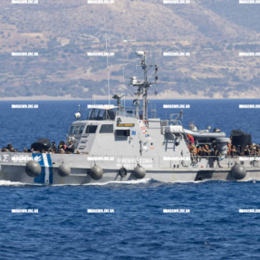 ΣΤΗΝ ΑΓΙΑ ΓΑΛΗΝΗ ΟΙ ΜΕΤΑΝΑΣΤΕΣ ΠΟΥ ΒΡΕΘΗΚΑΝ ΑΝΟΙΧΤΑ ΤΗΣ ΓΑΥΔΟΥ