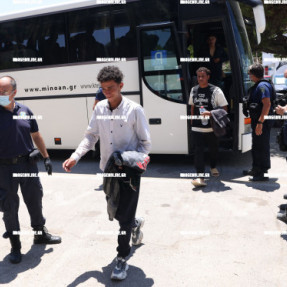 ΣΤΟ ΠΑΛΙΟ ΨΥΓΕΙΟ ΜΕΤΑΦΕΡΘΗΚΑΝ ΟΙ ΠΡΩΤΟΙ  32 ΜΕΤΑΝΑΣΤΕΣ