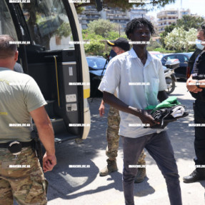 ΣΤΟ ΠΑΛΙΟ ΨΥΓΕΙΟ ΜΕΤΑΦΕΡΘΗΚΑΝ ΟΙ ΠΡΩΤΟΙ  32 ΜΕΤΑΝΑΣΤΕΣ