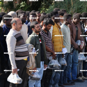 ΑΝΑΧΩΡΗΣΗ ΤΩΝ ΜΕΤΑΝΑΣΤΩΝ ΑΠΟ ΤΟ ΗΡΑΚΛΕΙΟ