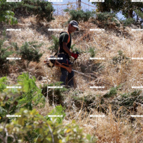 ΞΕΧΟΡΤΑΡΙΣΜΑ ΣΤΑ ΕΝΕΤΙΚΑ ΤΕΙΧΗ ΣΤΟ ΥΨΟΣ ΤΟΥ ΜΑΡΤΙΝΕΝΓΚΟ