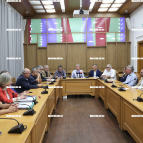 ΥΠΟΓΡΑΦΗ ΣΥΜΒΑΣΗΣ ΓΙΑ ΤΗΝ ΚΛΙΜΑΤΙΚΗ ΑΛΛΑΓΗ ΑΝΑΜΕΣΑ ΣΕ ΠΡΥΤΑΝΕΙΣ ΚΑΙ ΕΚΠΡΟΣΩΠΟΥΣ ΕΡΕΥΝΗΤΙΚΩΝ ΙΔΡΥΜΑΤΩΝ