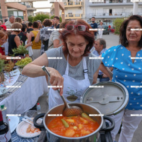 ΦΕΣΤΙΒΑΛ ΚΡΗΤΙΚΗΣ ΚΟΥΖΙΝΑΣ ΣΤΟ ΓΑΖΙ