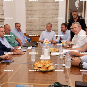 ΥΠΟΓΡΑΦΗ ΣΥΜΒΑΣΗΣ ΓΙΑ ΤΗΝ ΑΝΑΠΛΑΣΗ ΤΗΣ ΟΔΟΥ ΕΛΕΥΘΕΡΙΟΥ ΒΕΝΙΖΕΛΟΥ -Β’ ΦΑΣΗ