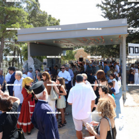 ΤΕΛΕΤΕΣ ΜΝΗΜΗΣ ΣΕ ΜΑΡΑΘΟΣ ΚΑΙ ΔΑΜΑΣΤΑ