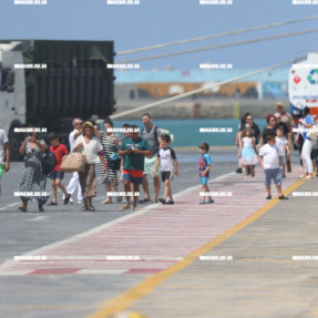 ΔΙΑΜΑΡΤΥΡΙΑ ΣΤΟ ΛΙΜΑΝΙ ΤΟΥ ΗΡΑΚΛΕΙΟΥ ΓΙΑ ΤΗΝ ΑΦΙΞΗ ΤΟΥ ΙΣΡΑΗΛΙΝΟΥ ΚΡΟΥΑΖΙΕΡΟΠΛΟΙΟΥ
