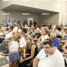 ΠΑΡΟΥΣΙΑΣΗ ΒΙΒΛΙΟΥ ΤΟ ΤΑΒΑΝΙ ΣΤΟ ΧΙΟΝΙ ΤΟΥ Κ. ΣΥΡΜΟΥ