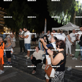 ΔΙΑΜΑΡΤΥΡΙΑ ΜΕΤΑ ΜΟΥΣΙΚΗΣ ΚΑΙ ΚΕΡΑΣΜΑΤΑ ΑΠΟ ΤΟΥΣ ΞΕΝΟΔΟΧΟΥΠΑΛΛΗΛΟΥΣ