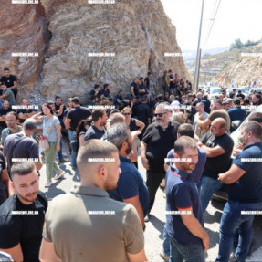 ΔΙΑΜΑΡΤΥΡΙΑ ΚΤΗΝΟΤΡΟΦΩΝ ΑΓΡΟΤΩΝ ΣΤΗΝ ΓΕΦΥΡΑ ΠΑΛΑΙΟΚΑΣΤΡΟΥ